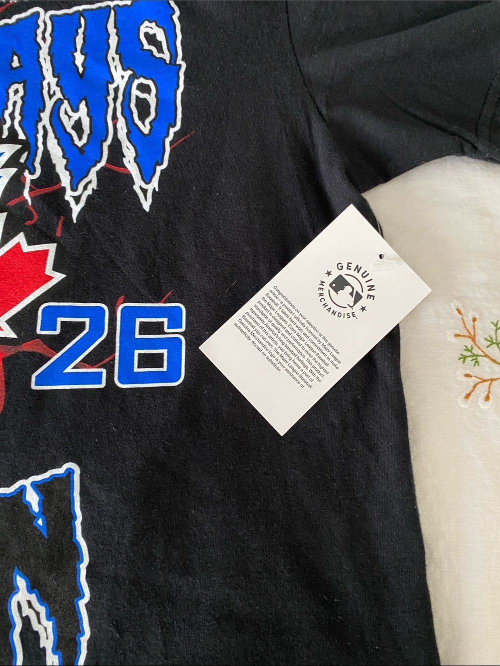 MLB Blue Jays Black Graphic Tee with Red & Blue Logo NWT size M - Picture 4 of 6